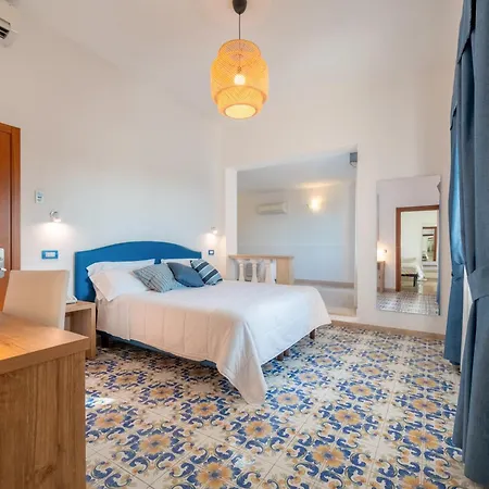 Britannia Otel Sorrento