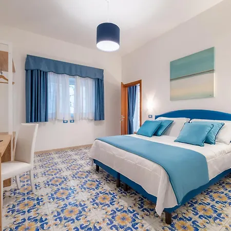 Britannia Otel