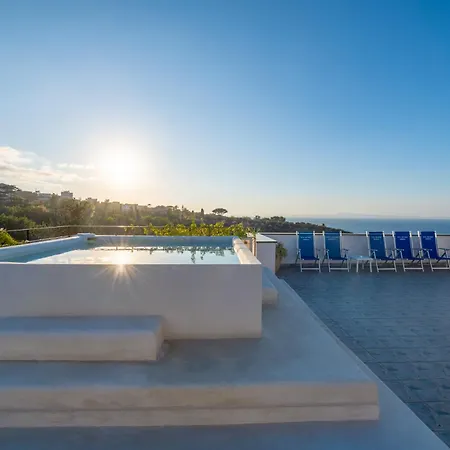 Britannia Otel