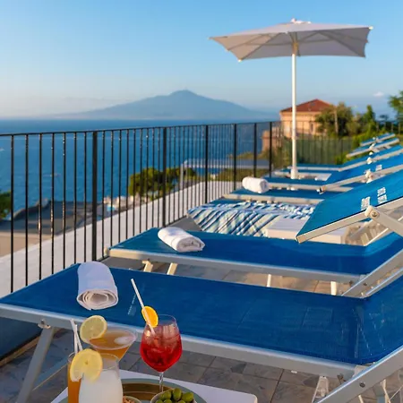 Britannia Otel 3*