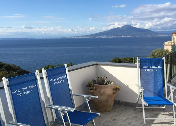 فندق Britannia 3*