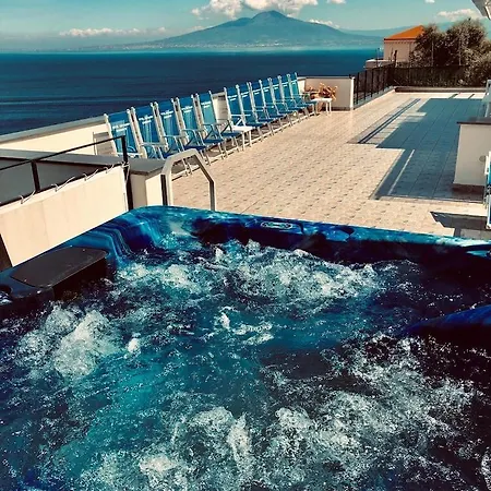 Hotel Britannia 3*