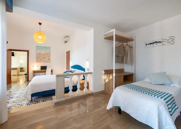 Britannia 3* Sorrento