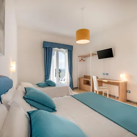 Hotel Britannia 3*