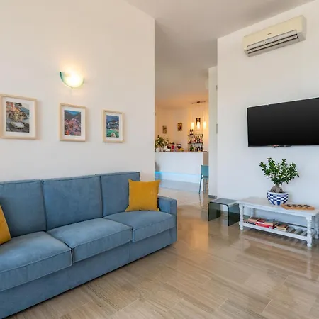 Britannia سورينتو